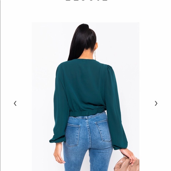 Emerald green blouse - Picture 2 of 3